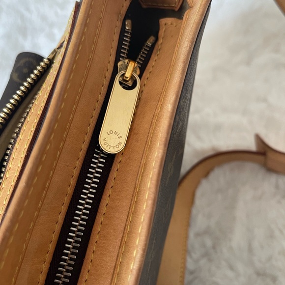 Louis Vuitton Hudson GM - Picture 8 of 10